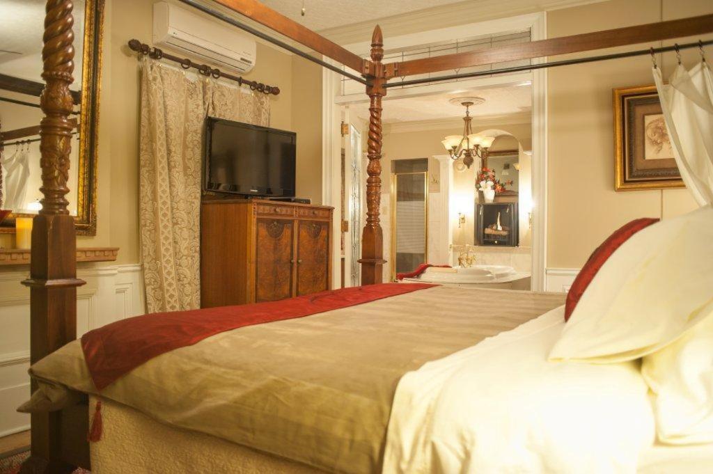 Park Place Bed & Breakfast 2*