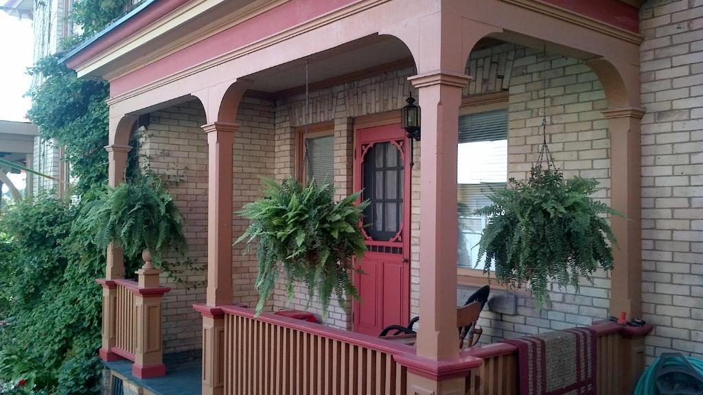 Bed & Breakfast Park Place 2*